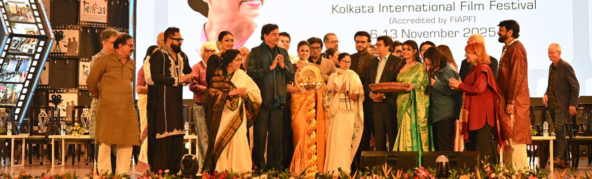 Hon'ble Chief Minister Mamata Banerjee at the inauguration of the 31st Kolkata International Film Festival